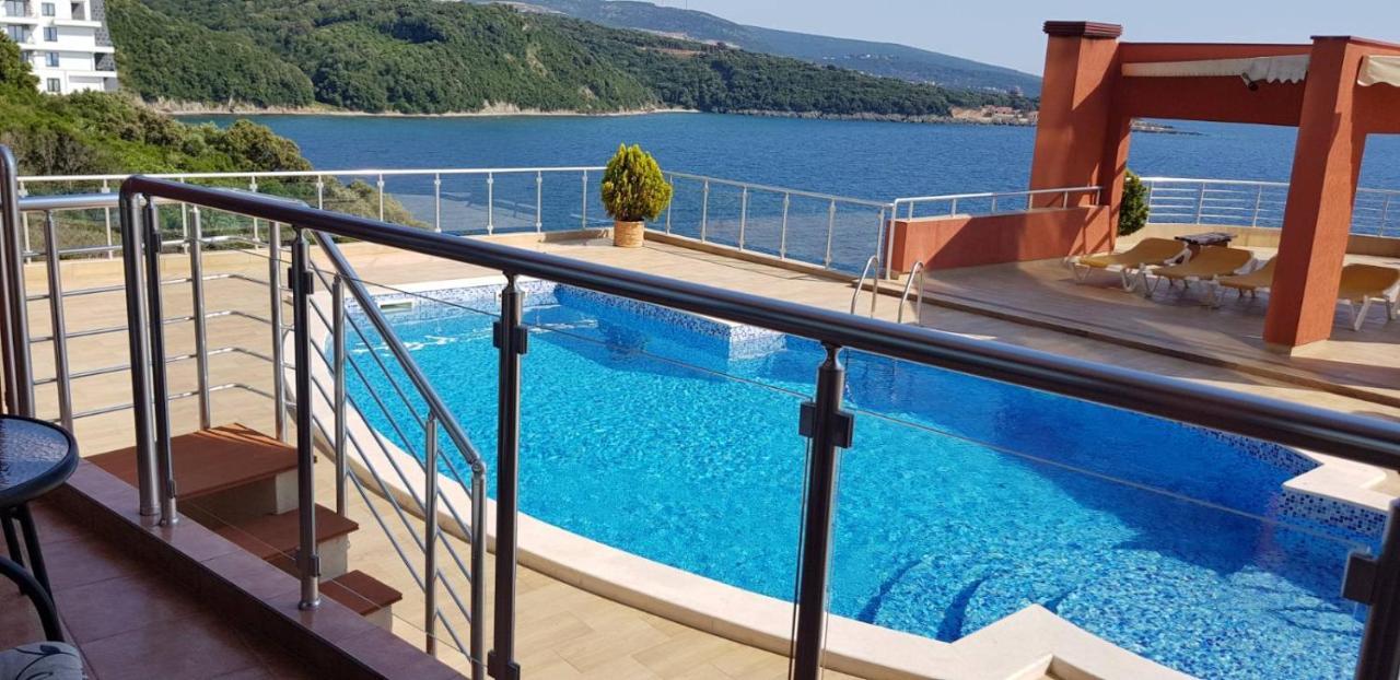 Apartment Sea Space 2 Добра-Вода Экстерьер фото